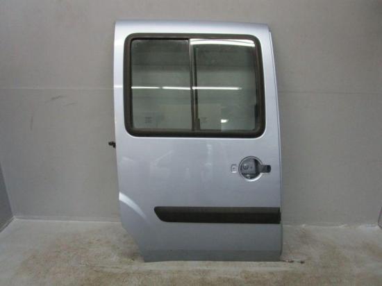 Schiebetür rechts Silber-Blau FIAT DOBLO (119) 1.9 D MULTIJET 88 KW Bild Schiebetür rechts Silber-Blau FIAT DOBLO (119) 1.9 D MULTIJET 88 KW