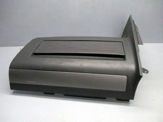 Verkleidung Armaturenbrett rechts VW MULTIVAN T5 V 03-09 96 KW 7H5858904K 7H5857056A Bild Verkleidung Armaturenbrett rechts VW MULTIVAN T5 V 03-09 96 KW 7H5858904K 7H5857056A