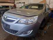 Kraftstofffördereinheit Opel Astra J Caravan P10 13586319