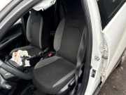 Sitz links Toyota Aygo X B7