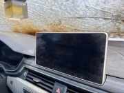 Multifunktionsanzeige Audi A5 Sportback 5FA 8W1919605