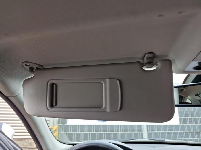 Sonnenblende links BMW 3er Touring E91 51166981649 Bild Sonnenblende links BMW 3er Touring E91 51166981649