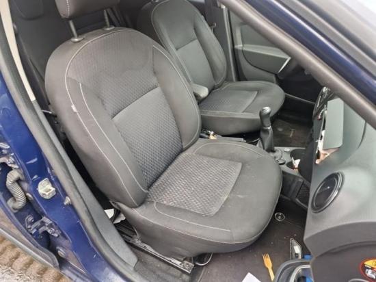 Sicherheitsgurt rechts vorne Dacia Logan MCV II Bild Sicherheitsgurt rechts vorne Dacia Logan MCV II