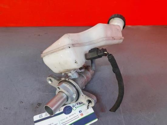 Hauptbremszylinder Citroen DS3 SA 0204054032 Bild Hauptbremszylinder Citroen DS3 SA 0204054032