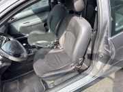 Sitz links Peugeot 206+ T3E