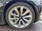 Reifen auf Stahlfelge Tesla Model 3 5YJ3