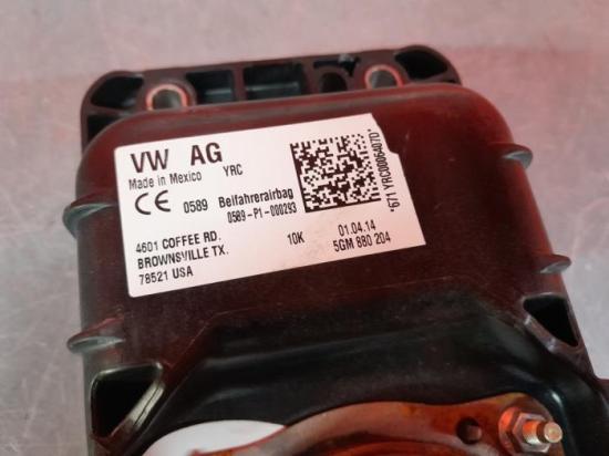 Airbag Beifahrer VW Golf VII 5G 8V0880204G Bild Airbag Beifahrer VW Golf VII 5G 8V0880204G