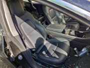 Sitz rechts Tesla Model 3 5YJ3