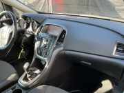 Armaturenbrett Opel Astra J P10 39021702