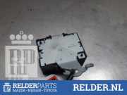 Relais Toyota Yaris P13 897400D080