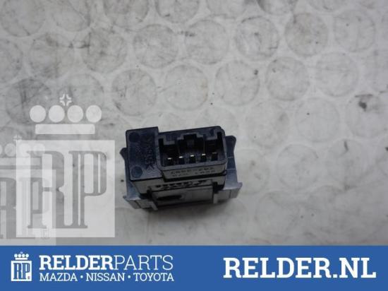 Schalter für Klimaanlage Toyota Corolla Liftback E12 Bild Schalter für Klimaanlage Toyota Corolla Liftback E12