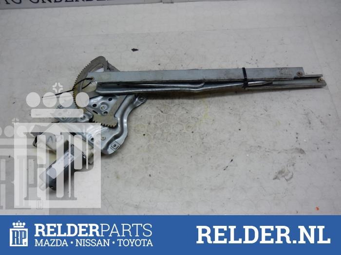 Fensterheber rechts vorne Toyota Corolla Liftback E12 6981002130