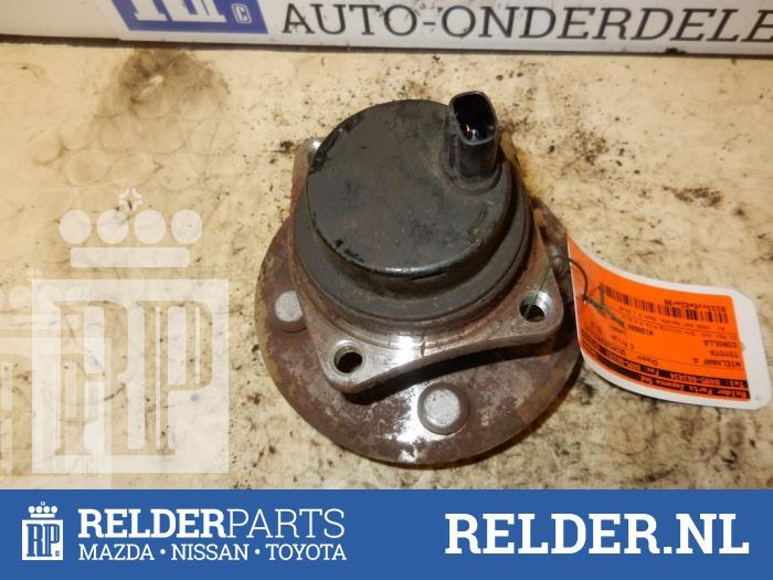 Radnabe hinten Toyota Corolla Liftback E12 Bild Radnabe hinten Toyota Corolla Liftback E12