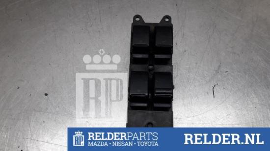 Schalter für Fensterheber Toyota Corolla Liftback E12 Bild Schalter für Fensterheber Toyota Corolla Liftback E12