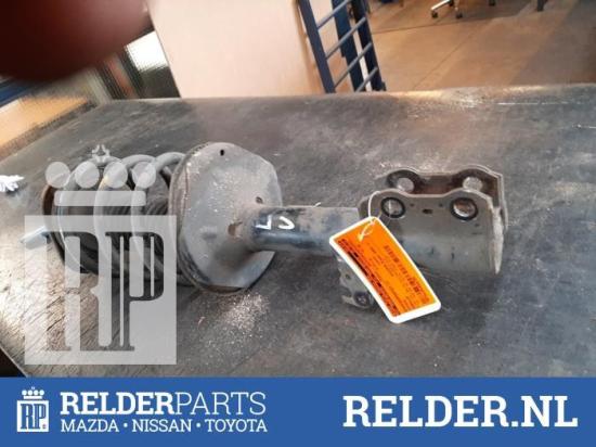 Federbein links vorne Toyota Corolla Liftback E12 Bild Federbein links vorne Toyota Corolla Liftback E12