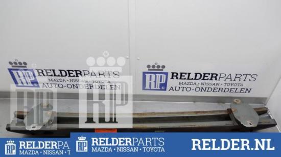 Stoßstangenträger hinten Toyota Corolla Liftback E12 Bild Stoßstangenträger hinten Toyota Corolla Liftback E12