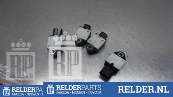 Sensor für Airbag Toyota Corolla Liftback E12 8917302030 Bild Sensor für Airbag Toyota Corolla Liftback E12 8917302030