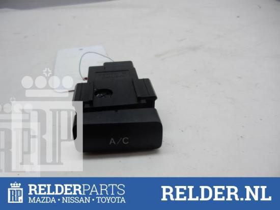 Schalter für Klimaanlage Toyota Corolla Liftback E12 153635 Bild Schalter für Klimaanlage Toyota Corolla Liftback E12 153635