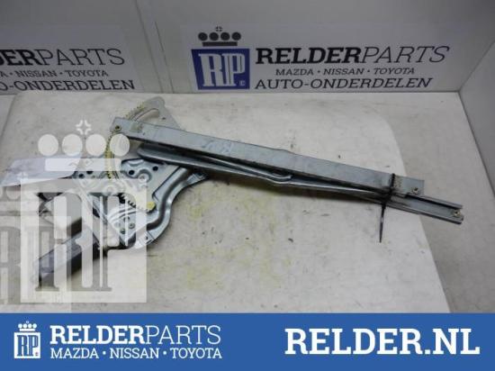 Fensterheber rechts vorne Toyota Corolla Liftback E12 6981002130 Bild Fensterheber rechts vorne Toyota Corolla Liftback E12 6981002130