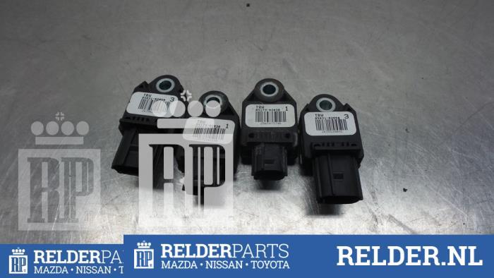 Sensor für Airbag Toyota Corolla Liftback E12 8917302030 Bild Sensor für Airbag Toyota Corolla Liftback E12 8917302030