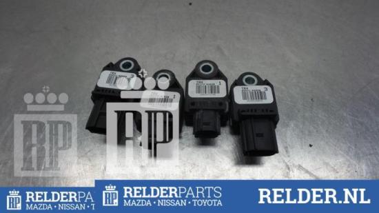 Sensor für Airbag Toyota Corolla Liftback E12 8917302030 Bild Sensor für Airbag Toyota Corolla Liftback E12 8917302030