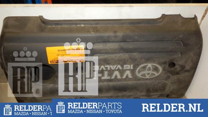 Motorabdeckung Toyota Corolla Liftback E12 Bild Motorabdeckung Toyota Corolla Liftback E12