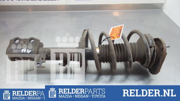 Federbein rechts vorne Toyota Corolla Liftback E12 Bild Federbein rechts vorne Toyota Corolla Liftback E12