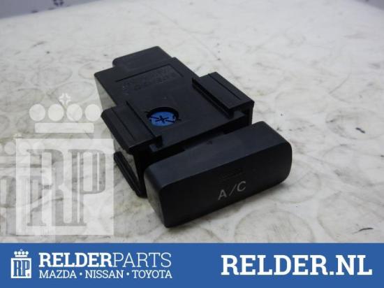 Schalter für Klimaanlage Toyota Corolla Liftback E12 153635 Bild Schalter für Klimaanlage Toyota Corolla Liftback E12 153635