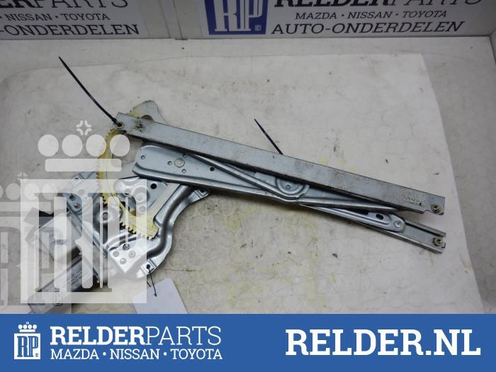 Fensterheber rechts vorne Toyota Corolla Liftback E12 6981002130