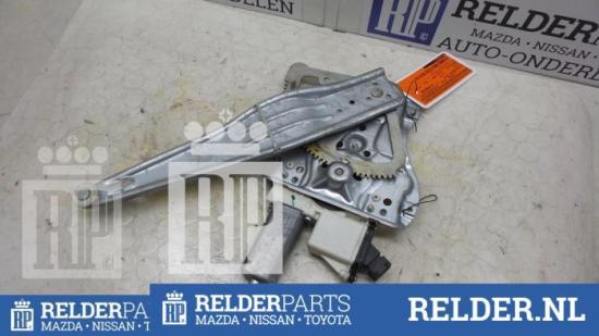 Fensterheber rechts hinten Toyota Corolla Liftback E12 0130822031 Bild Fensterheber rechts hinten Toyota Corolla Liftback E12 0130822031