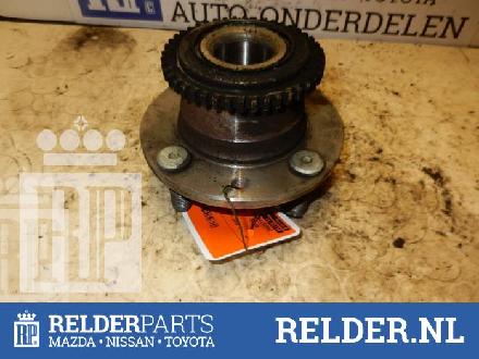 Radnabe hinten von einem Mazda 323F (323F BJ 98-)