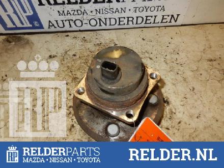 Radnabe hinten von einem Toyota Corolla Verso (Corolla V 02-)