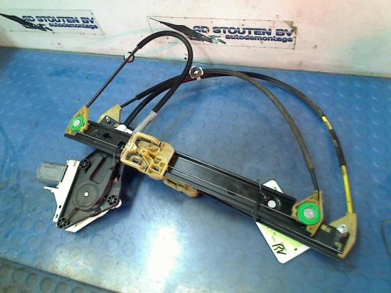 Fensterheber Elektr. Rechts Vorne 8K0959802C Audi A1 (8X1/8XK) Schrägheck 3-drs 1.2 TFSI (CBZA) 2011-03 Bild Fensterheber Elektr. Rechts Vorne 8K0959802C Audi A1 (8X1/8XK) Schrägheck 3-drs 1.2 TFSI (CBZA) 2011-03