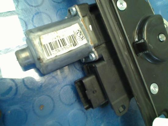 Fensterheber Elektr. Links 1354726080 Citroën Nemo (AA) Van 1.4 HDi 70 (DV4TED(8HS)) 2009-07 Bild Fensterheber Elektr. Links 1354726080 Citroën Nemo (AA) Van 1.4 HDi 70 (DV4TED(8HS)) 2009-07