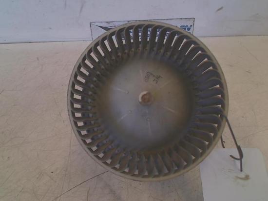 Heizgebläse Motor 904790799T Jeep Cherokee/Liberty (KJ) Geländewagen 2.8 CRD 16V (ENR) 2004-01 Bild Heizgebläse Motor 904790799T Jeep Cherokee/Liberty (KJ) Geländewagen 2.8 CRD 16V (ENR) 2004-01