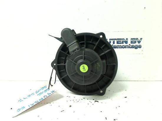 Heizgebläse Motor F00S330024 Hyundai i20 Schrägheck 1.2i 16V (G4LA) 2012-03 Bild Heizgebläse Motor F00S330024 Hyundai i20 Schrägheck 1.2i 16V (G4LA) 2012-03