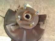 Achsschenkel Rechts Vorne Mazda 2 (DE) Schrägheck 1.3 16V MZR (ZJVE) 2012-08