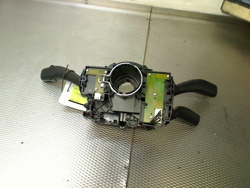 Kombischalter 8K0953502BK Audi Q5 (8RB) SUV 2.0 TFSI 16V Quattro (CDNC(Euro 5)) 2010-08