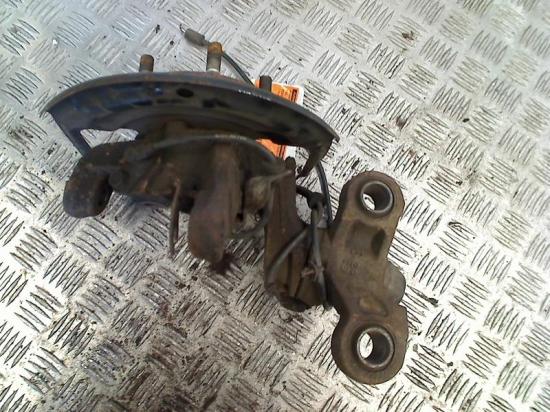 Achsschenkel Links Vorne Nissan Primera (P12) Schrägheck 1.9 dCi (F9Q) 2002-07 Bild Achsschenkel Links Vorne Nissan Primera (P12) Schrägheck 1.9 dCi (F9Q) 2002-07