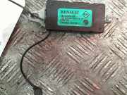 Antenne 282309093R Renault Clio IV Estate/Grandtour (7R) Kombi 5-drs 1.5 Energy dCi 90 FAP (K9K-608(K9K-B6)) 2013-06