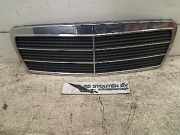 Grill Mercedes-Benz E (R124) Cabrio 2.0 E-200 16V (M111.940) 1998