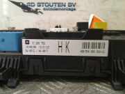 Sicherungskasten 13206762 Opel Astra H GTC (L08) Schrägheck 3-drs 1.6 16V Twinport (Z16XEP(Euro 4)) 2005-10