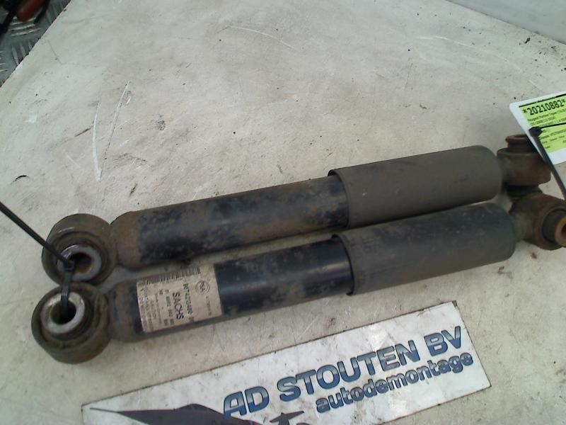 Stoßdämpferset Hinten 9674213480 Peugeot Partner Tepee (7A/B/C/D/E/F/G/J/P/S) Großraumlimousine 1.6 HDI 90 16V (DV6ATED4(9HX)) 2010-10 Bild Stoßdämpferset Hinten 9674213480 Peugeot Partner Tepee (7A/B/C/D/E/F/G/J/P/S) Großraumlimousine 1.6 HDI 90 16V (DV6ATED4(9HX)) 2010-10