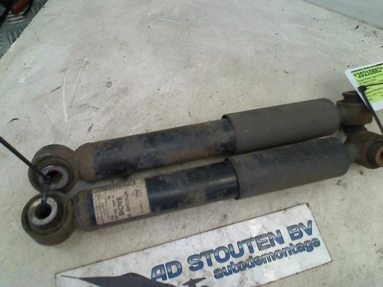 Stoßdämpferset Hinten 9674213480 Peugeot Partner Tepee (7A/B/C/D/E/F/G/J/P/S) Großraumlimousine 1.6 HDI 90 16V (DV6ATED4(9HX)) 2010-10 Bild Stoßdämpferset Hinten 9674213480 Peugeot Partner Tepee (7A/B/C/D/E/F/G/J/P/S) Großraumlimousine 1.6 HDI 90 16V (DV6ATED4(9HX)) 2010-10