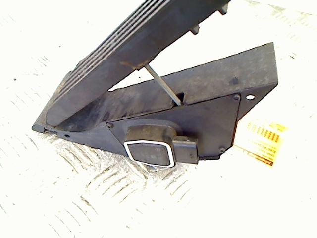 Elektrische Gaspedal A2043000004 Mercedes-Benz E Estate (S212) Kombi E-250 CDI 16V BlueEfficiency,BlueTEC (OM651.924(Euro 5) 2010-04