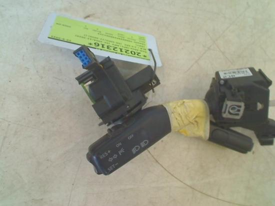 Kombischalter LICHT + RUITENWISSER 1K0953513A Seat Altea (5P1) Großraumlimousine 2.0 FSI 16V (BLR) 2005-09 Bild Kombischalter LICHT + RUITENWISSER 1K0953513A Seat Altea (5P1) Großraumlimousine 2.0 FSI 16V (BLR) 2005-09
