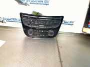 Bedienung Klimaanlage e1077075m01 Peugeot 508 (8D) Limousine 1.6 HDiF 16V (DV6C(9HD)) 2013-06