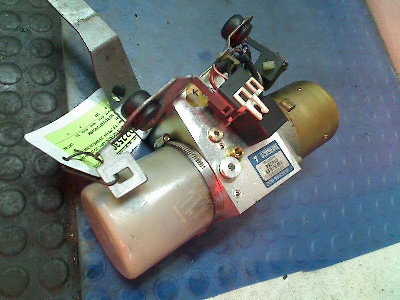 Cabriodach Motor A1708000030 Mercedes-Benz SLK (R170) Cabrio 2.0 200 16V (M111.946) 1997-04