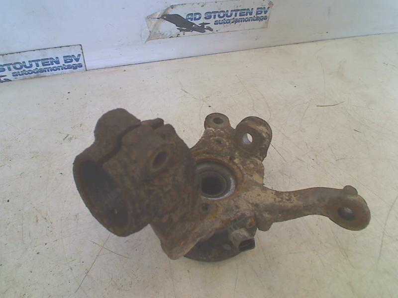 Achsschenkel Links Vorne Seat Altea (5P1) Großraumlimousine 2.0 FSI 16V (BLR) 2005-09 Bild Achsschenkel Links Vorne Seat Altea (5P1) Großraumlimousine 2.0 FSI 16V (BLR) 2005-09