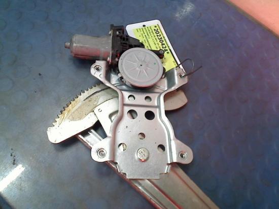 Fensterheber Elektr. Links Vorne 8353063J00 Opel Agila (B) Großraumlimousine 1.2 16V (K12B(Euro 4) 2010-09 Bild Fensterheber Elektr. Links Vorne 8353063J00 Opel Agila (B) Großraumlimousine 1.2 16V (K12B(Euro 4) 2010-09